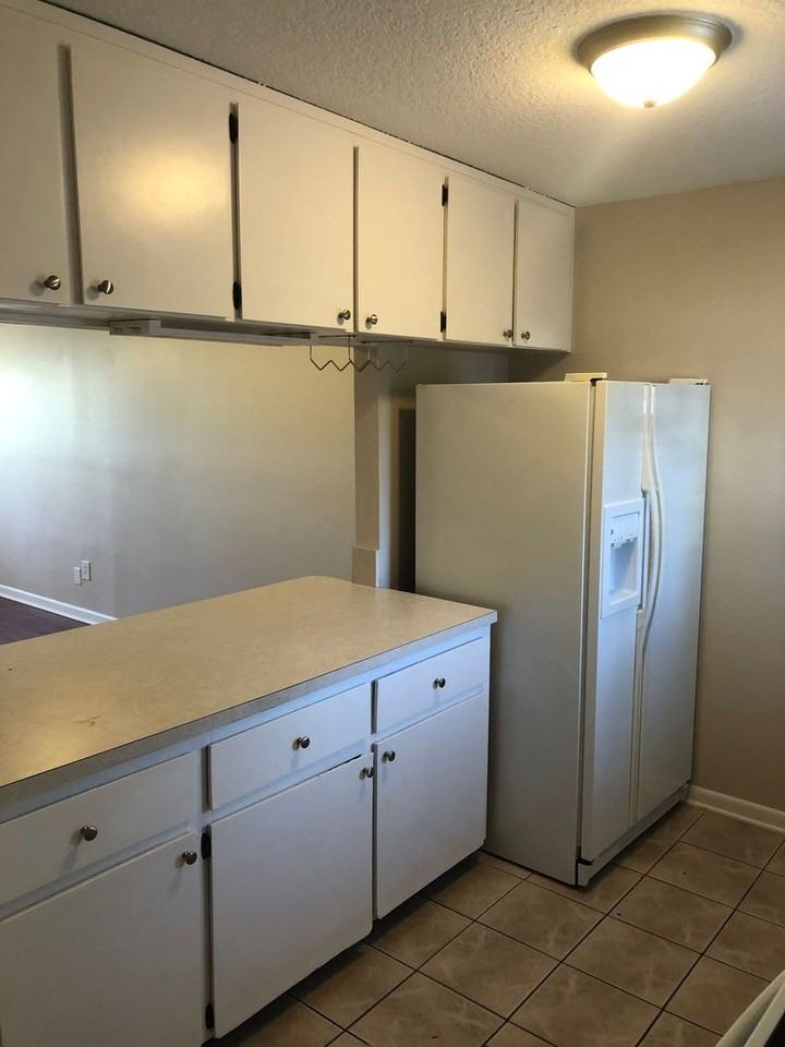 340 13th Ave N - Photo 5 of 16