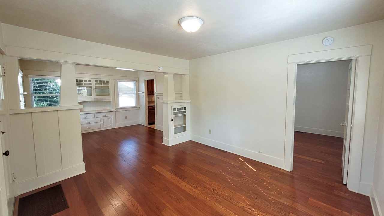 13211 Camilla St - Photo 4 of 16