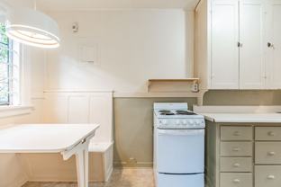 Broadway Court - Photo 1 of 1
