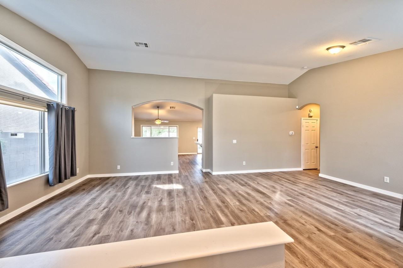 8880 Wallaby Ln - Photo 2 of 15
