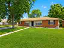 24 Fontainebleau Dr - Photo 1 of 1
