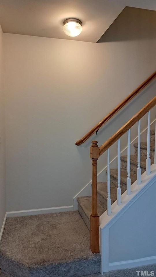 4411 Log Cabin Dr - Photo 6 of 23