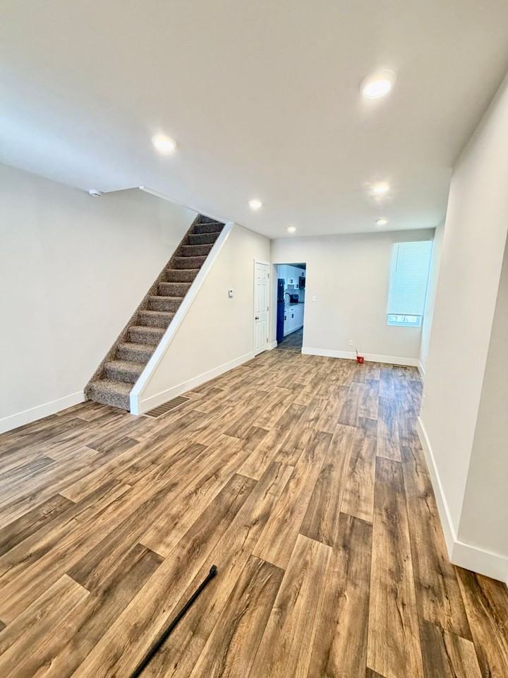 2073 Pickwick St - Photo 5 of 15