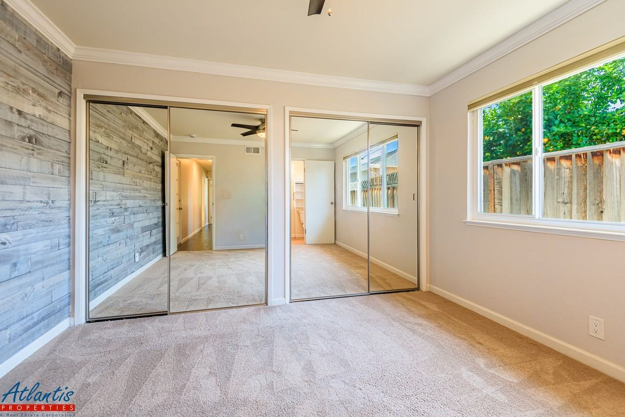 1520 San Joaquin Ave - Photo 7 of 17