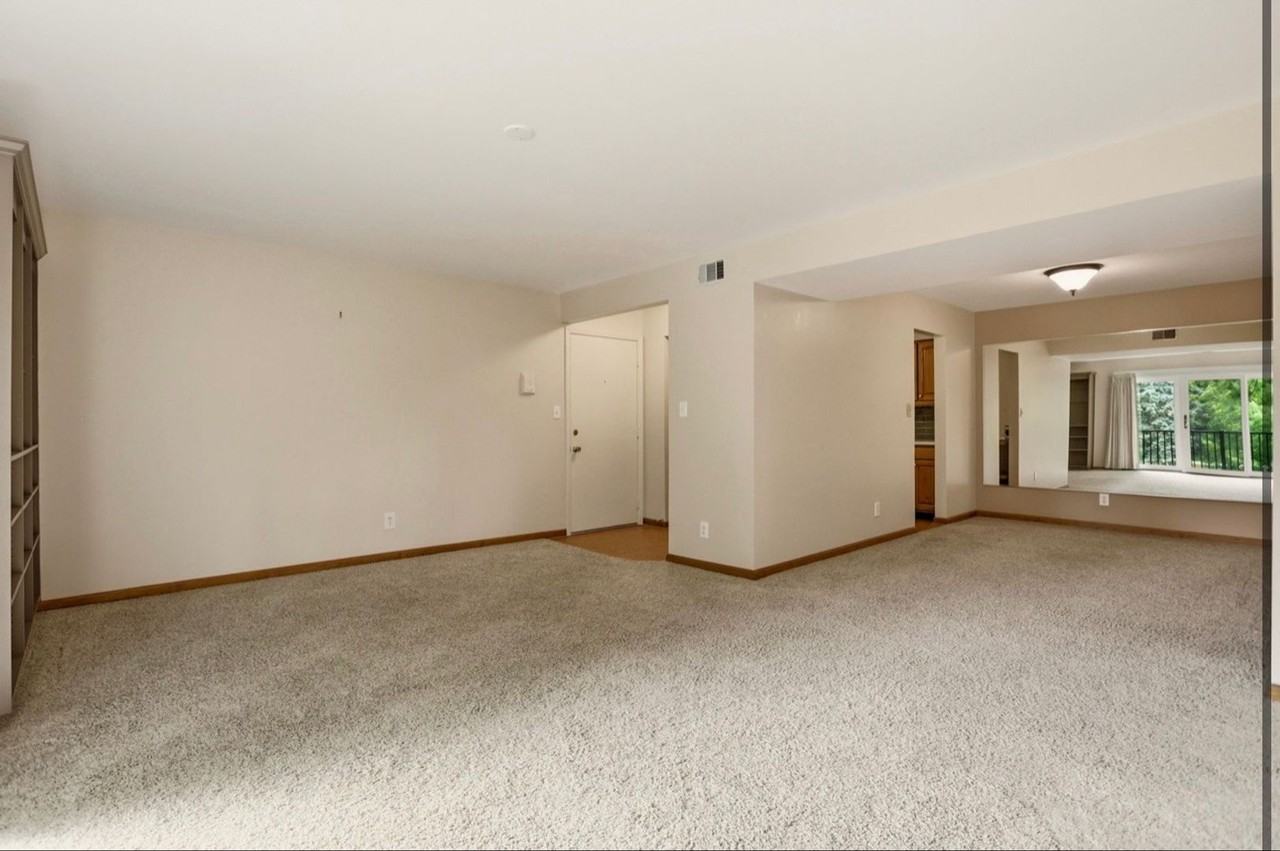 205 Provincial Ct #63 - Photo 6 of 17