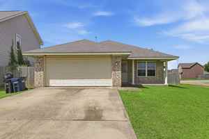 featured image of 2484 Horse Shoe Dr