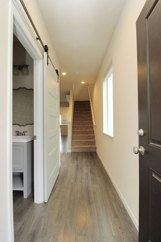 15586 Se Vivian Way - Photo 3 of 31