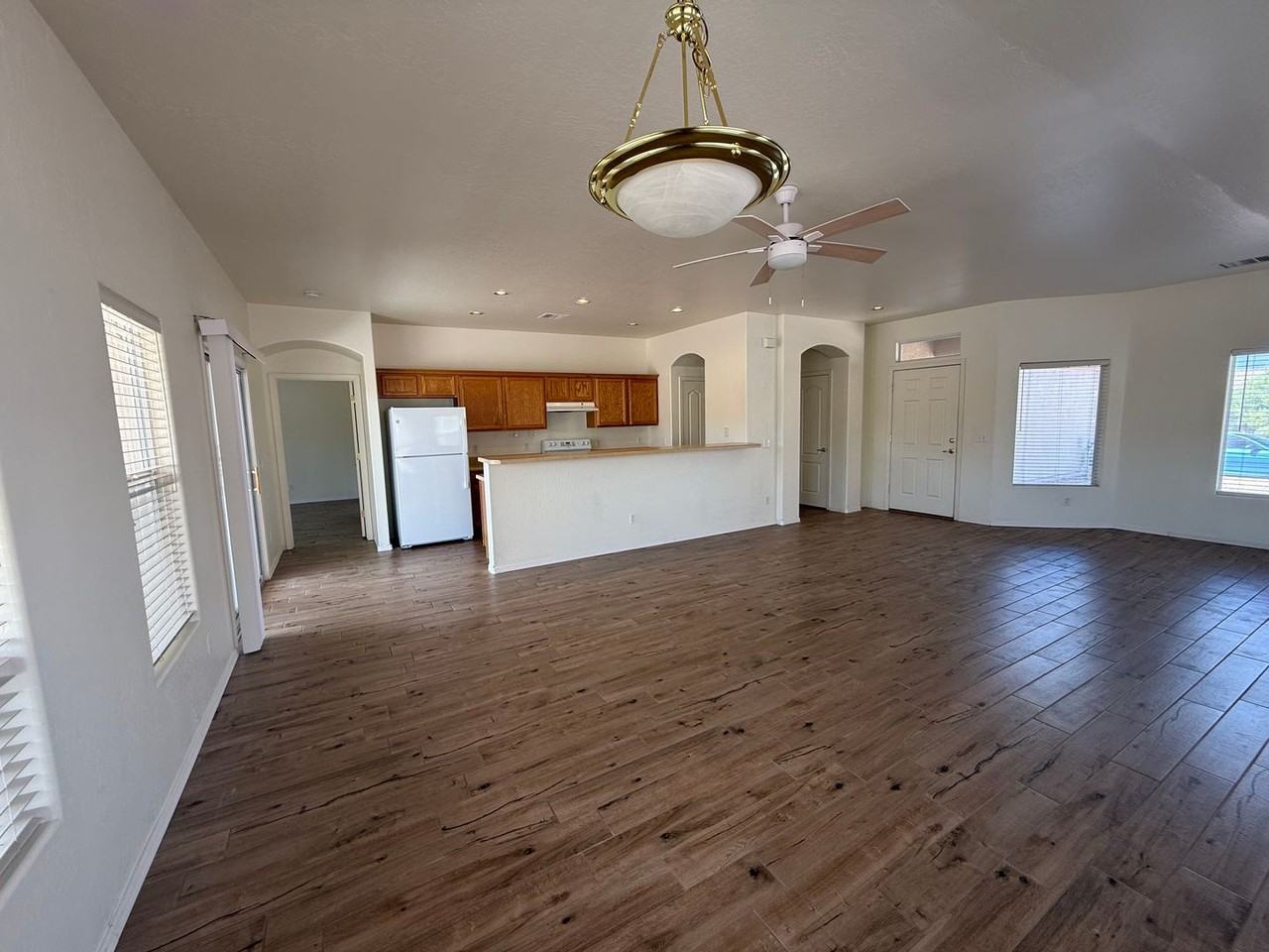 5020 E Sage Springs Dr - Photo 3 of 15