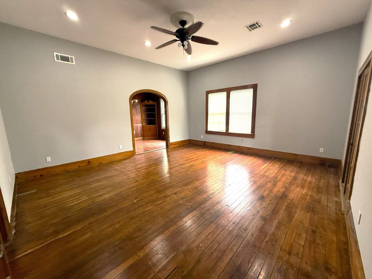 316 Kirkman St - Photo 2 of 22