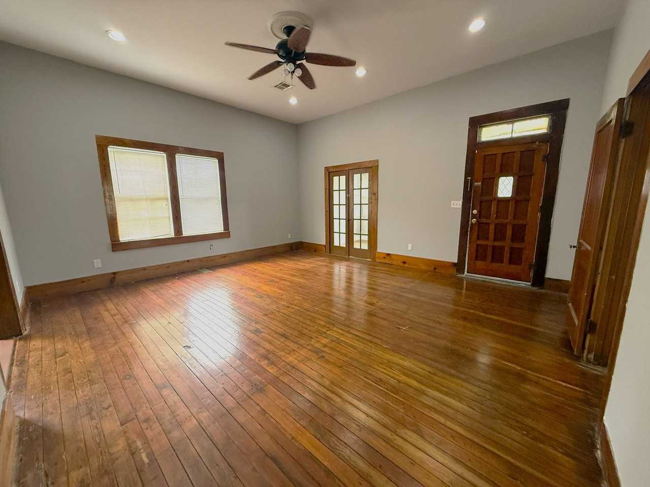 316 Kirkman St - Photo 3 of 22