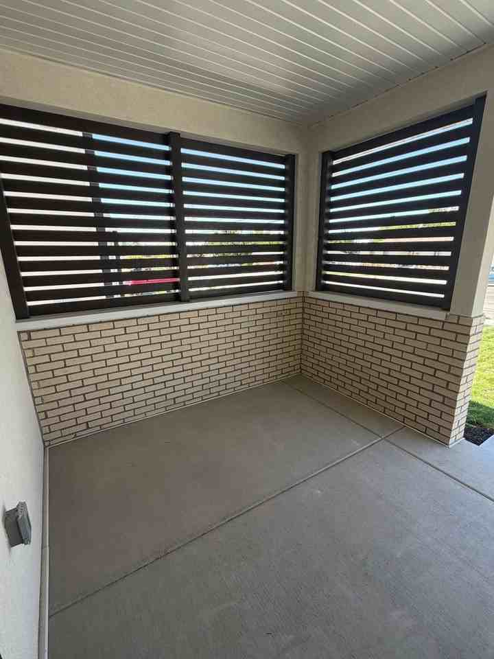 909 W Bullion St - Photo 4 of 50