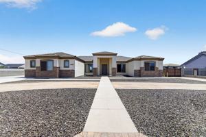 featured image of 5317 E Lonesome Dove Trl