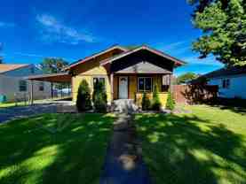 916 S 11th Ave - Photo 1 of 1