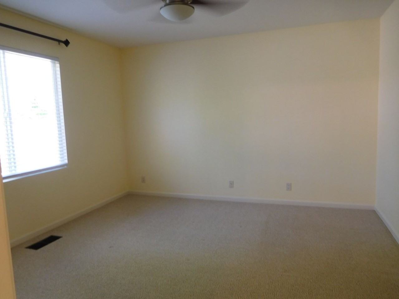 2055 Baxter Village Dr - Photo 7 of 22
