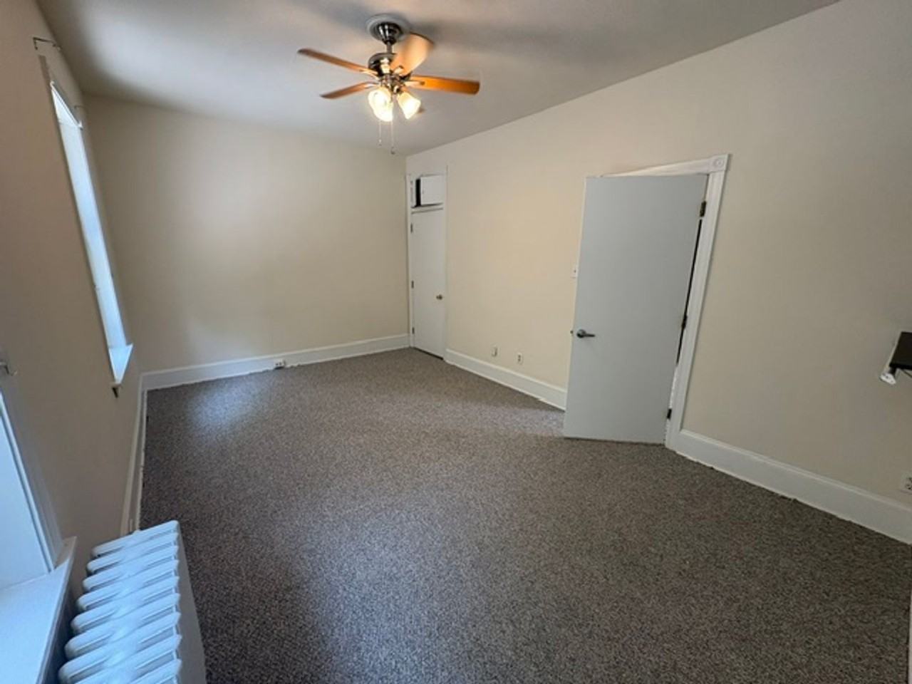 1637 Haworth St #C - Photo 4 of 10