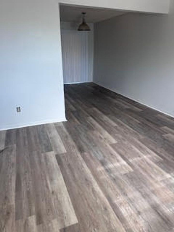 1516 Kraft Ave - Photo 6 of 25
