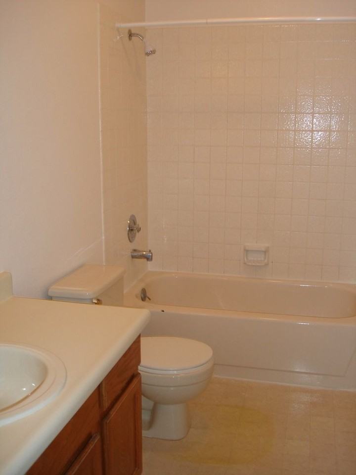 1931 Marthas Vineyard Cir #4 - Photo 7 of 12