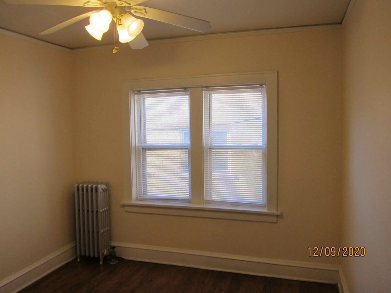 3807 N Oakland Ave #08 - Photo 7 of 14
