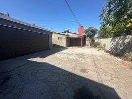 featured image of 405 S 3rd St