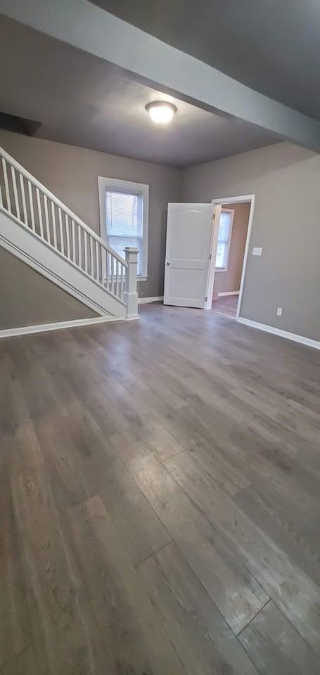 366 Ellsworth St - Photo 3 of 14