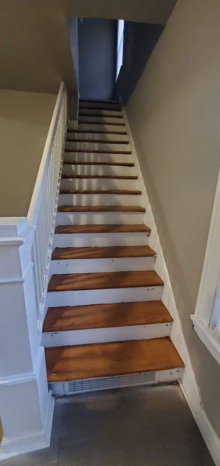 366 Ellsworth St - Photo 7 of 14