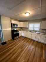 915 Farnam St - Photo 1 of 1