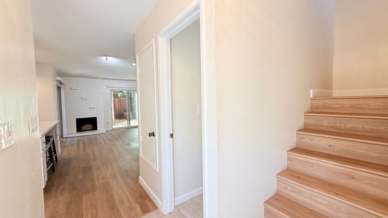 1065 San Ramon Valley Blvd - Photo 4 of 39