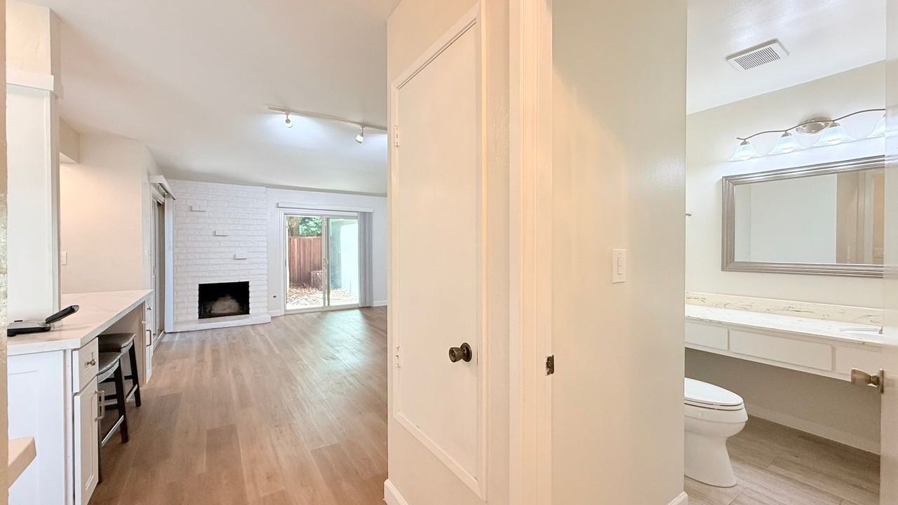 1065 San Ramon Valley Blvd - Photo 5 of 39