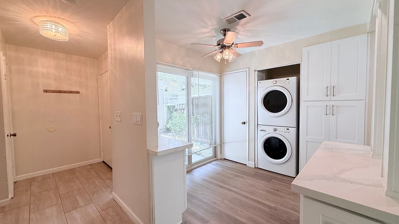 1065 San Ramon Valley Blvd - Photo 7 of 39