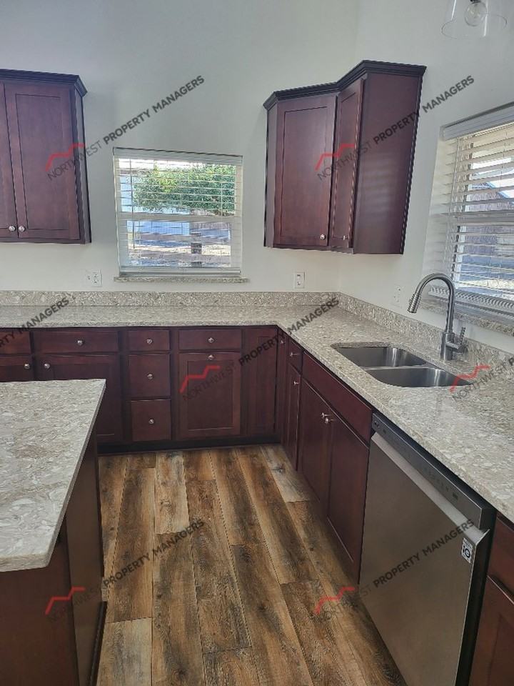 113 Centralia Alpha Rd - Photo 5 of 26
