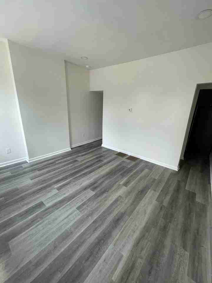 2519 N Mutter St - Photo 6 of 12