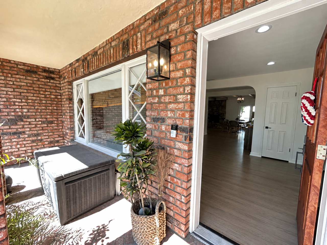2077 Fidler Ave - Photo 3 of 26