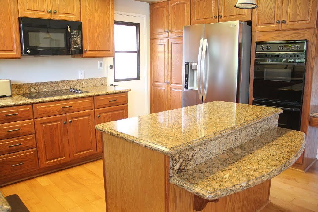 6281 Reubens Dr - Photo 3 of 32