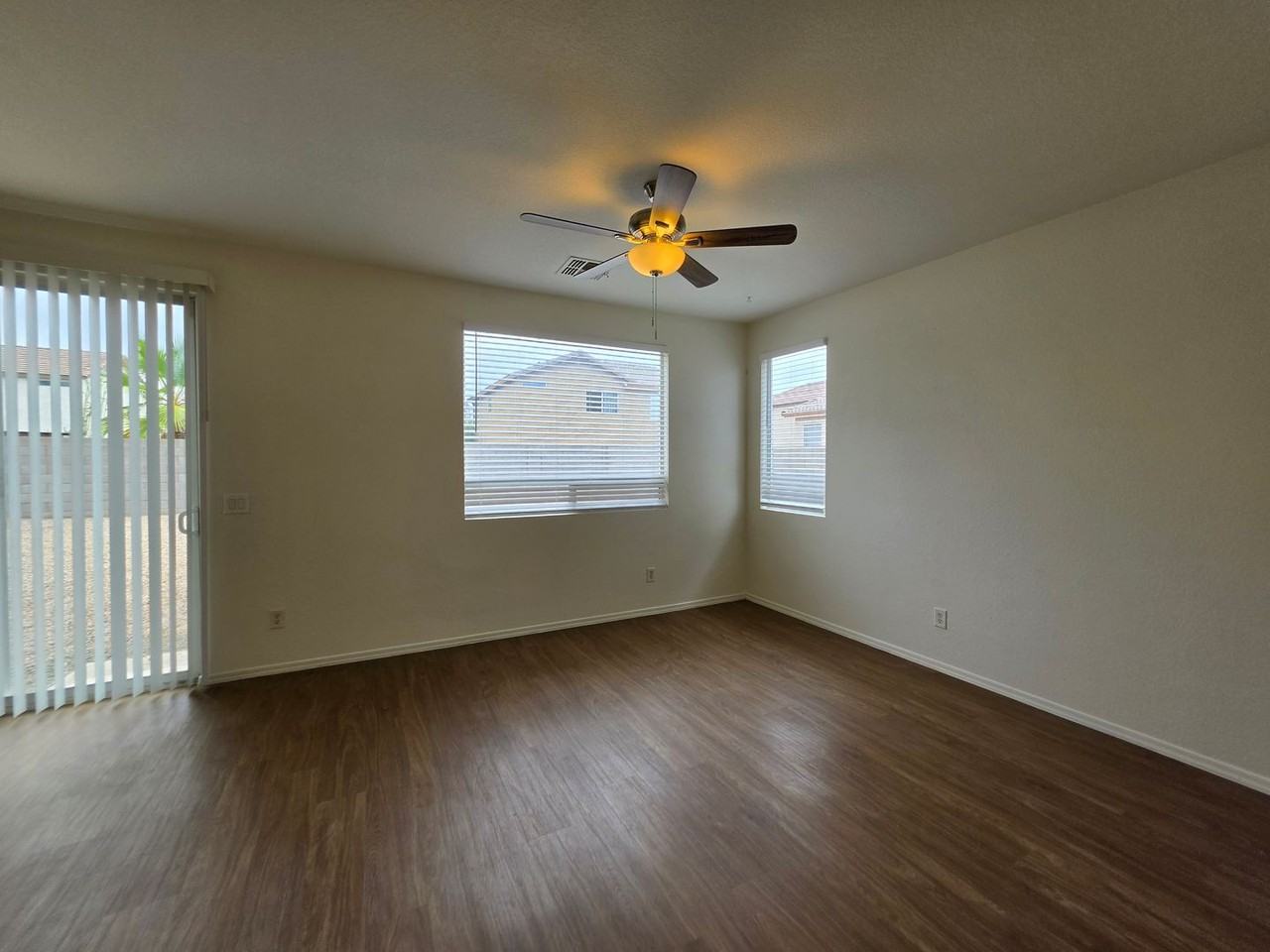1216 E Graham Trl - Photo 6 of 45