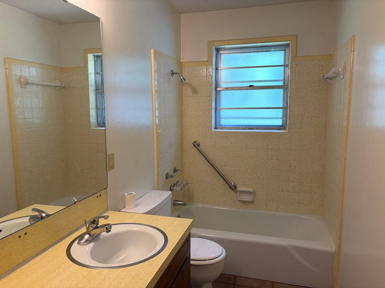 1823 Pluto Dr - Photo 7 of 12