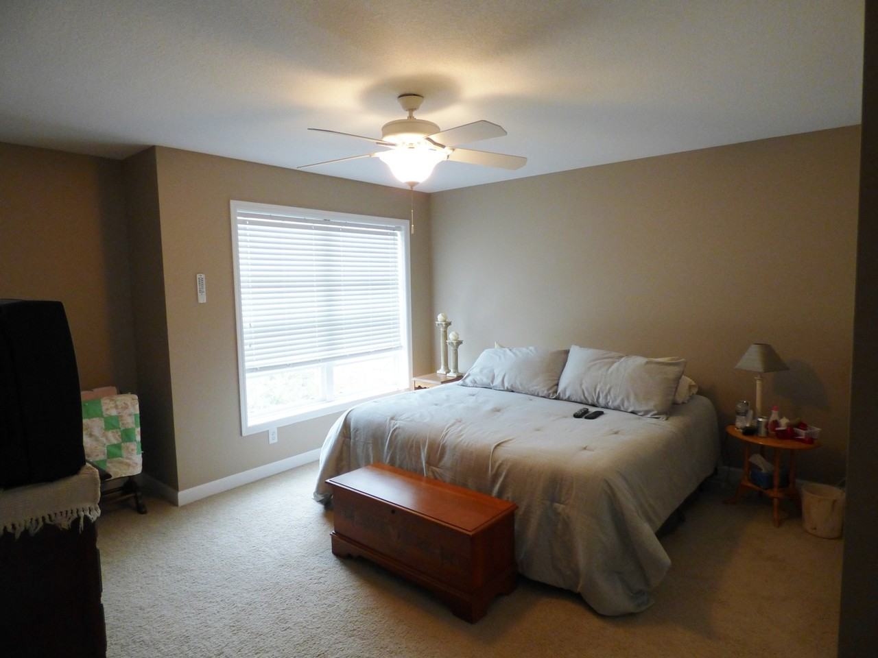 5793 Mount Curve Blvd - Photo 6 of 9