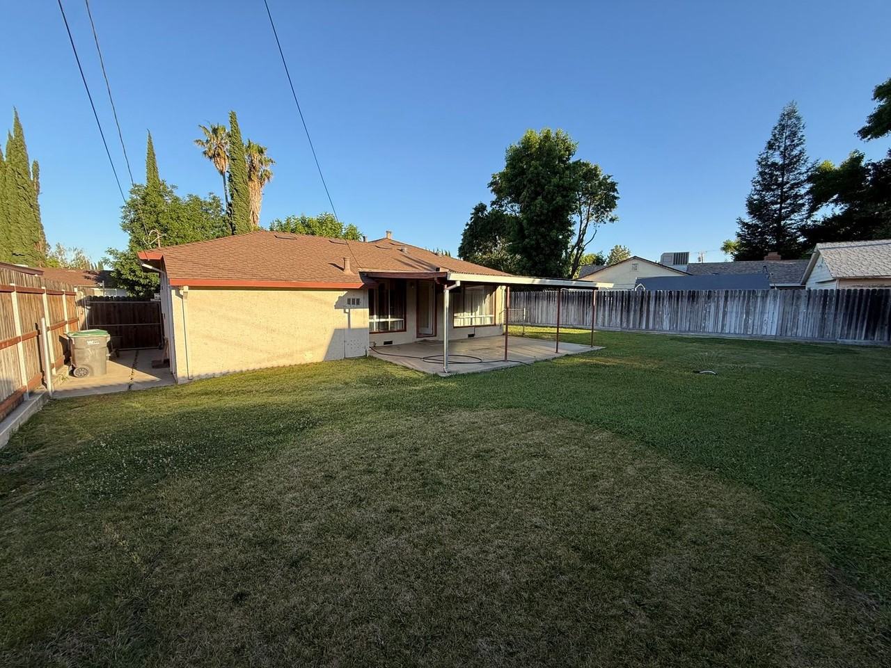 1516 Portsmouth Ave - Photo 5 of 5