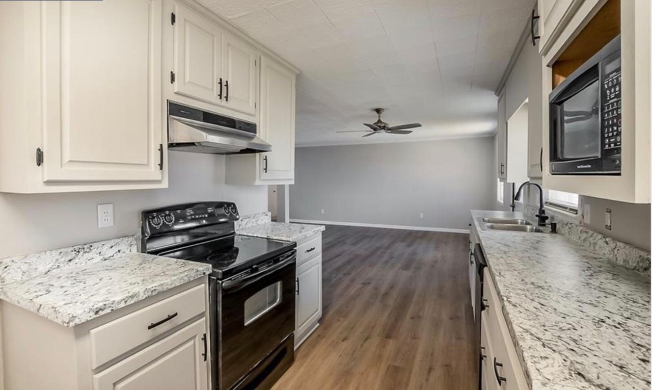 1409 Union Chapel Rd - Photo 4 of 21