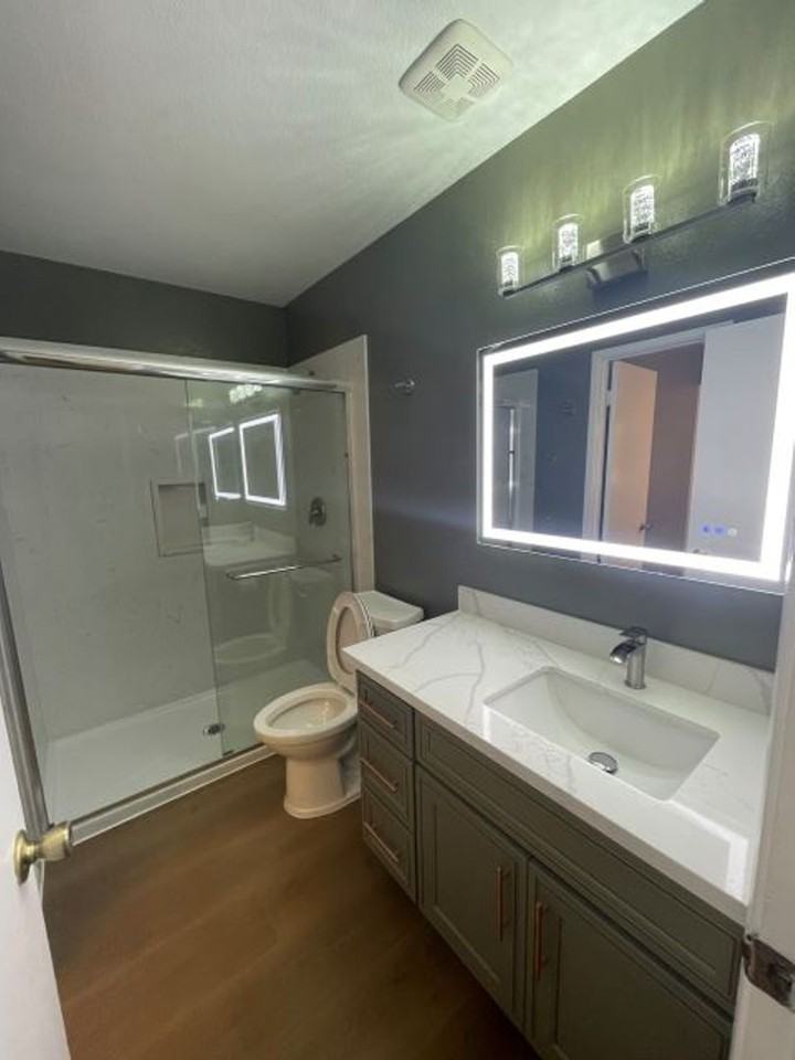 2262 Eric Ct #4 - Photo 5 of 12
