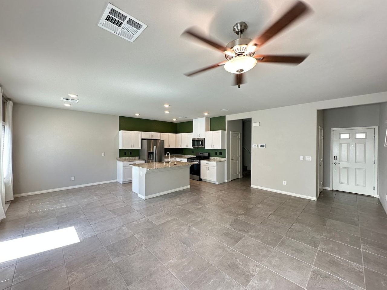 5370 White Butterfly St - Photo 4 of 25