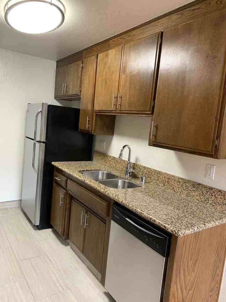 10651 Eastborne - Photo 2 of 7