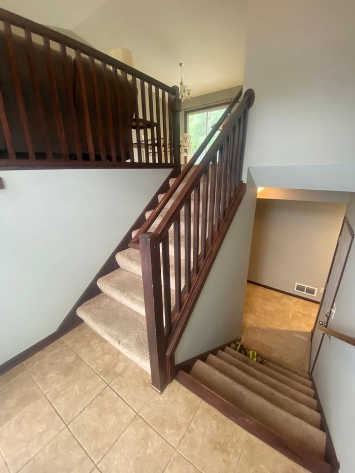 1811 3rd Ave Sw - Photo 3 of 12