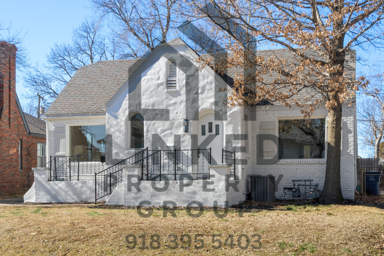1338 S Florence Ave - Photo 7 of 17