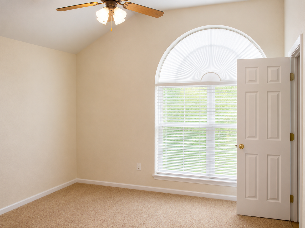 2805 Wisteria Ln - Photo 7 of 10
