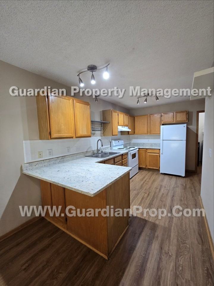 13465 60th Pl N #31 - Photo 5 of 13