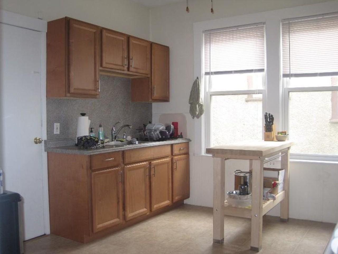 202 Rawson Rd - Photo 2 of 11