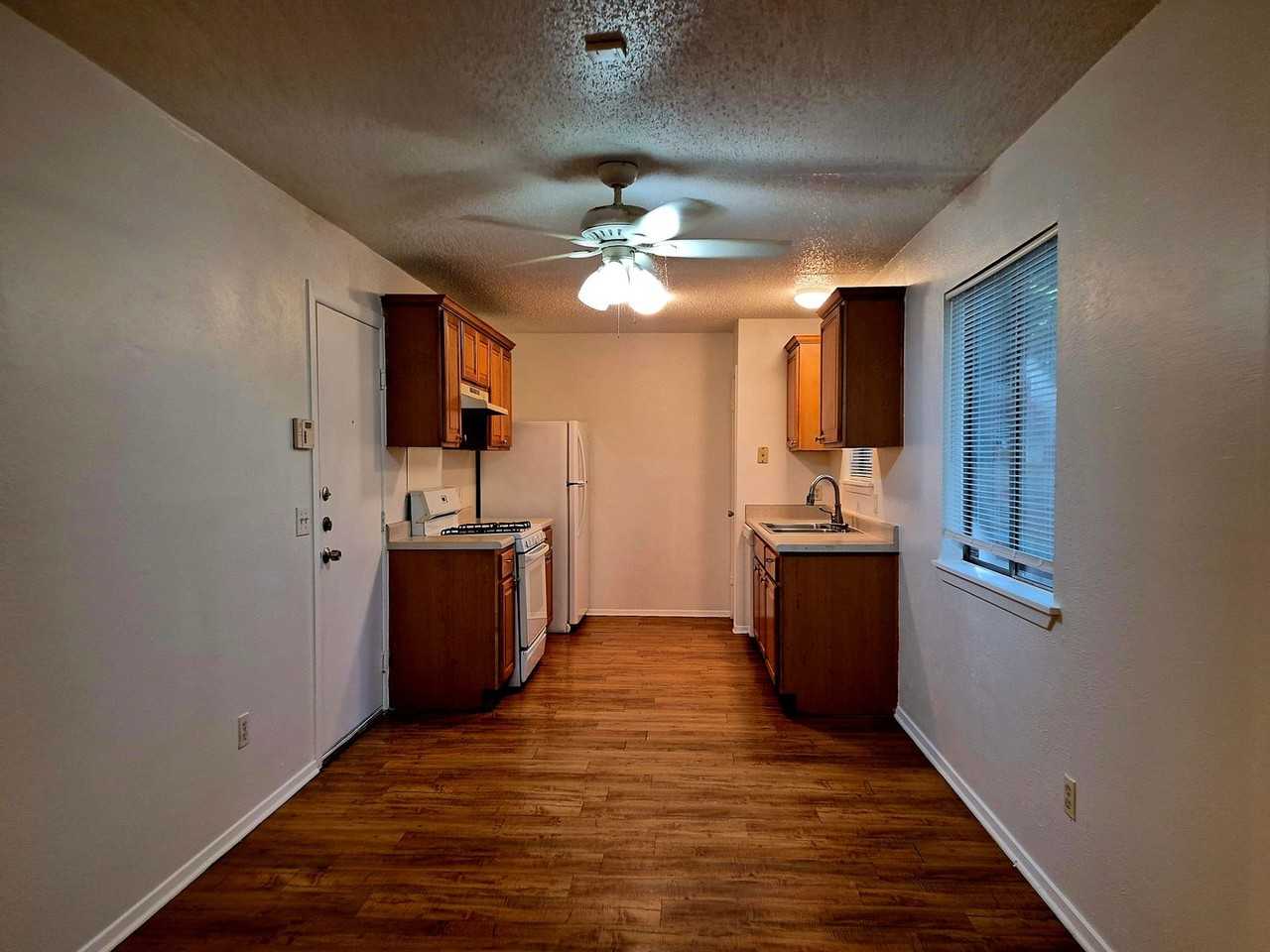 4800 Saguaro Rd - Photo 6 of 17