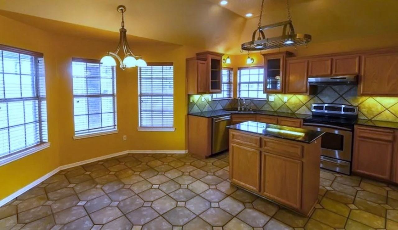 4106 Pennington Ave - Photo 4 of 19