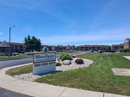 featured image of 709 Woodlynn Dr