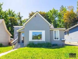 featured image of 370 E 8th Ave
